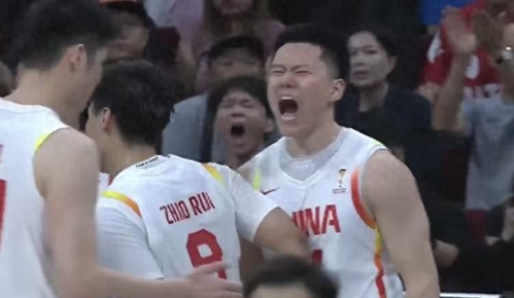 九游体育app-中国男篮为何能逆转台北队？苏群点评一针见血！4人满分3人不合格