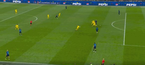 九游电竞-【欧冠】国米2比5出局,博德闪耀笑纳战犯级失误